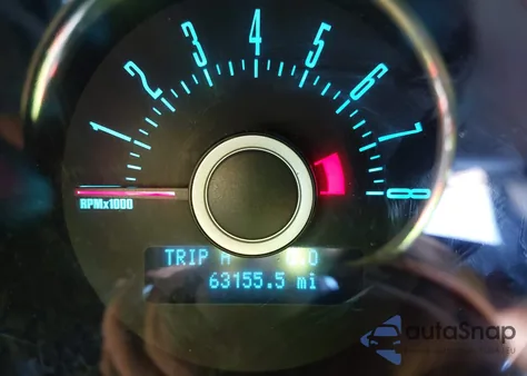 2013 Ford Mustang V6 z USA, uszkodzony, nr VIN 1ZVBP8AM8D5235661